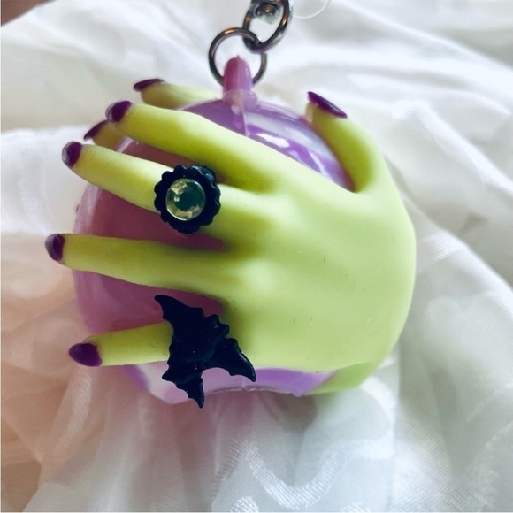 Crystal Ball PocketBac Holder – Glow-in-the-dark, Halloween vibes! - Picture 6 of 8